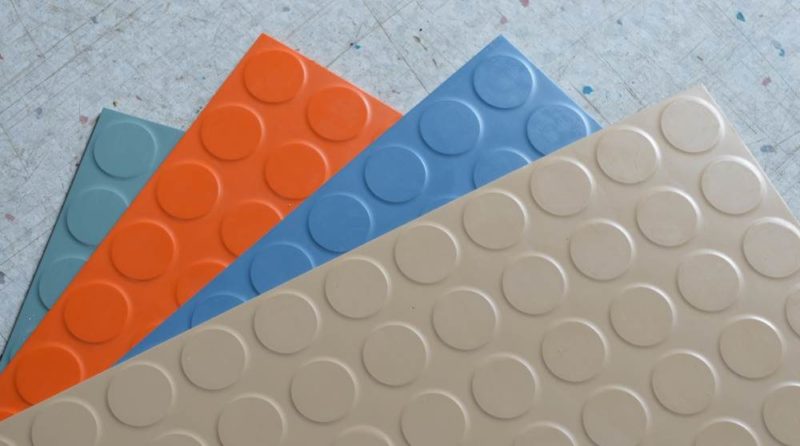 Studded rubber tile
